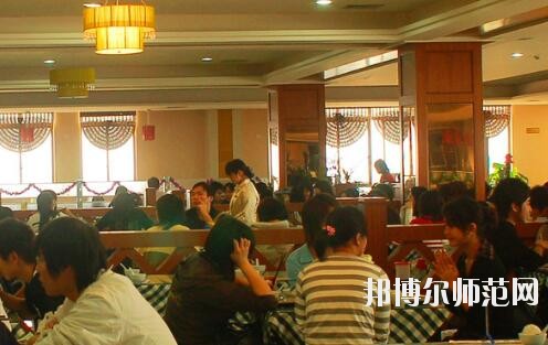 廣西大學(xué)行健文理師范學(xué)院宿舍條件