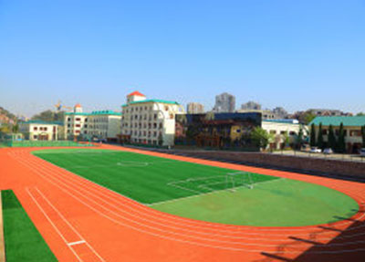 學(xué)校操場
