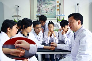在四川紅十字衛(wèi)生學(xué)校如何選擇一個好的專業(yè)?