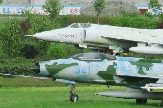 四川學(xué)生讀航空學(xué)校要讀幾年？