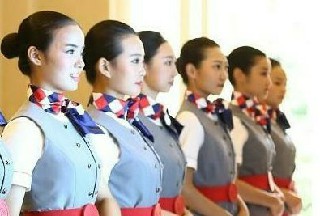 近視比較嚴(yán)重能不能報(bào)讀成都航空學(xué)校？
