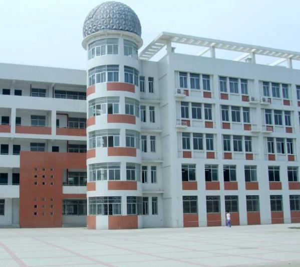 成都建筑學(xué)校建筑工程專業(yè)培養(yǎng)人才的優(yōu)勢(shì)
