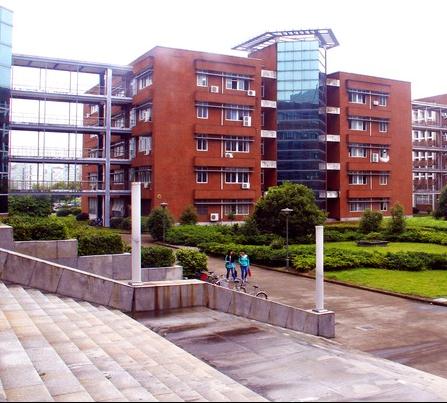 成都建筑學(xué)校建筑工程專業(yè)培養(yǎng)人才的優(yōu)勢(shì)
